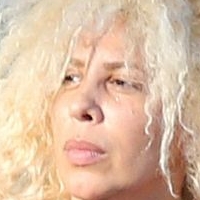 Afida Turner Naken