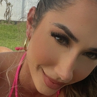 Alena Perez Naken