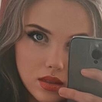 Alexia Grey Naken