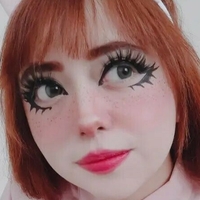 Alice Scarlett Naken