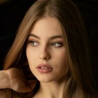 Aliceinadultland Naken