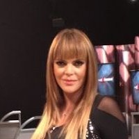Aline Hernandez Naken