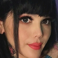 Allison Samaniego Naken