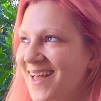 Aluna Nova Naken
