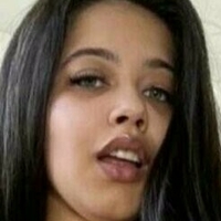 Amelia Mills Naken