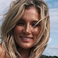 Amy Pejkovic Naken