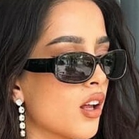 Amy Viranya Berry Naken