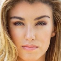 Amy Willerton Naken