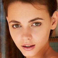 Angel Set Free Naken