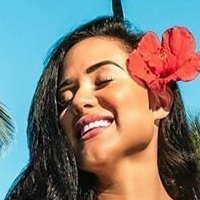 Angie Villa Naken