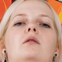 Anna Sahara Naken