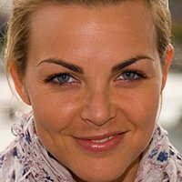 Annika Kipp Naken