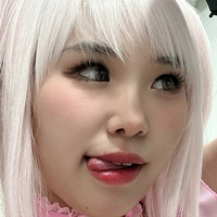 apeachy Naken
