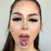 ari.babyxxx Naken