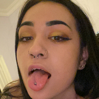ariquxeen Naken