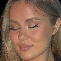 Asgeirsdottir Naken