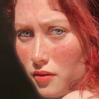 Ashley Ginger Naken