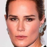 Ashlyn Harris Naken
