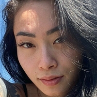 asianiina Naken