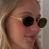 Aurelia Nobels Naken