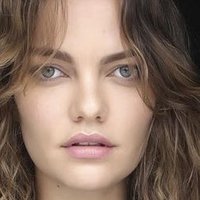 Barbara Fialho Naken