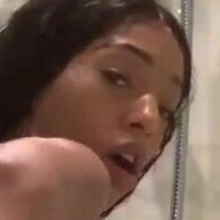 Bria Backwoods Naken