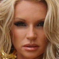 Bridgette Paroissien Naken
