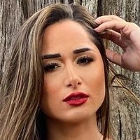 Bru Luccas Naken
