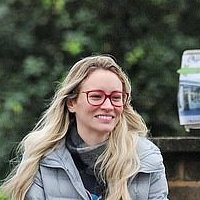 Bryana Holly Naken