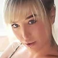 Cadence Caliber Naken