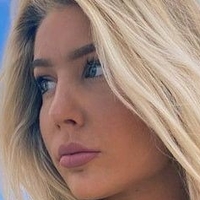 Carli Mauer Naken
