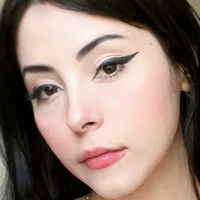 Caroline Favorino Naken