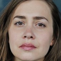Christina Lindner Naken
