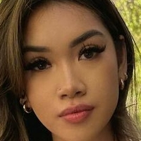 Clarissa May Naken