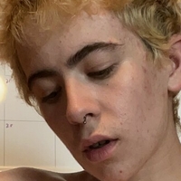 cloudybrains Naken