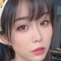Coco.Chm Naken