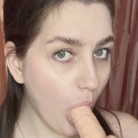 Curvy.Dana Naken