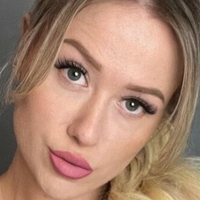 Cutebarbieblonde Naken