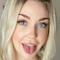 cuteblondiemaya Naken