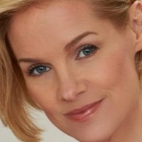 Cynthia Preston Naken