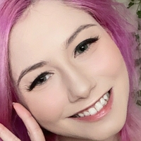 daniellaclaire Naken