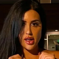 Danielle Pertusiello Naken