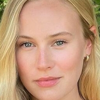 Danika Yarosh Naken