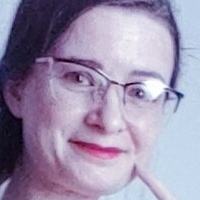 Dekilah Divine Naken