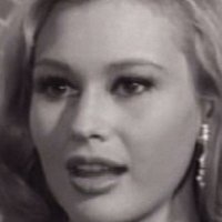 Denyse Roland Naken