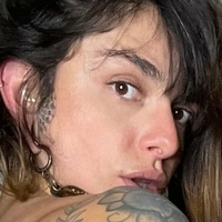 Dread Hot Naken