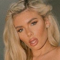 Elaina Vice Naken