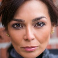 Elaine del Valle Naken