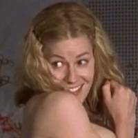Elisabeth Shue Naken