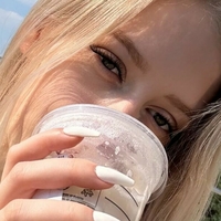 emma.republican Naken